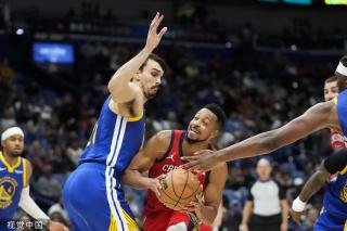 手的较量中 手的较量中