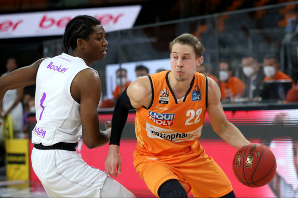 至关重要 至关重要